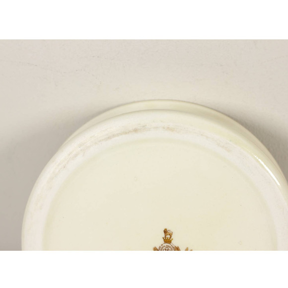 Vtg Royal Doulton Bunnykins 6" Round Baby Plate Pigglys Store Barbara Vernon - Picture 7 of 8